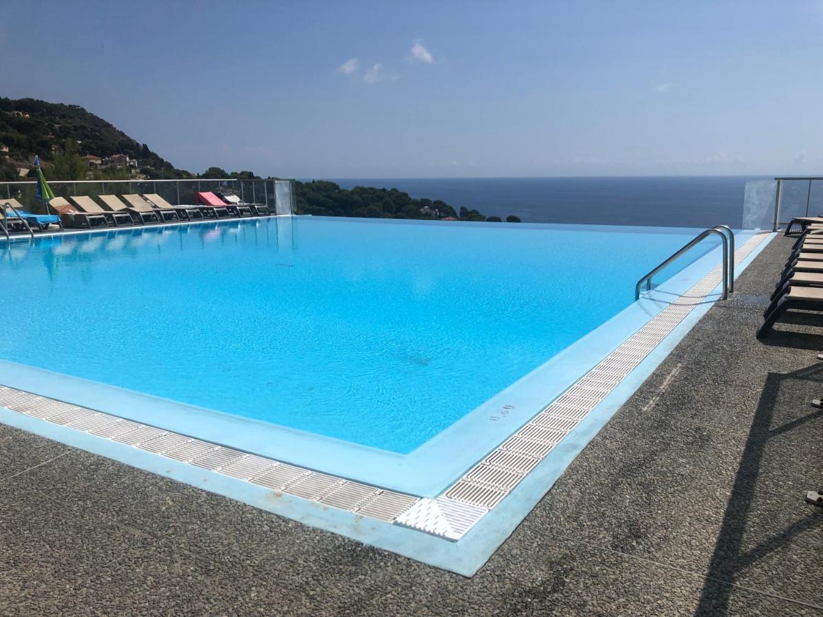 Viangella - Dramatic Sea View! Top Floor 2Km To Monaco 카프다일 외부 사진